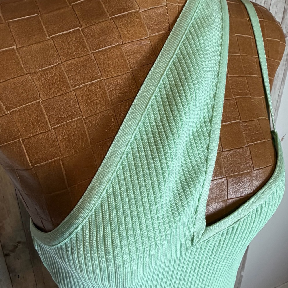 NWT Bebe One-Shoulder Green Ash Bandage Dress - Picture 5 of 9